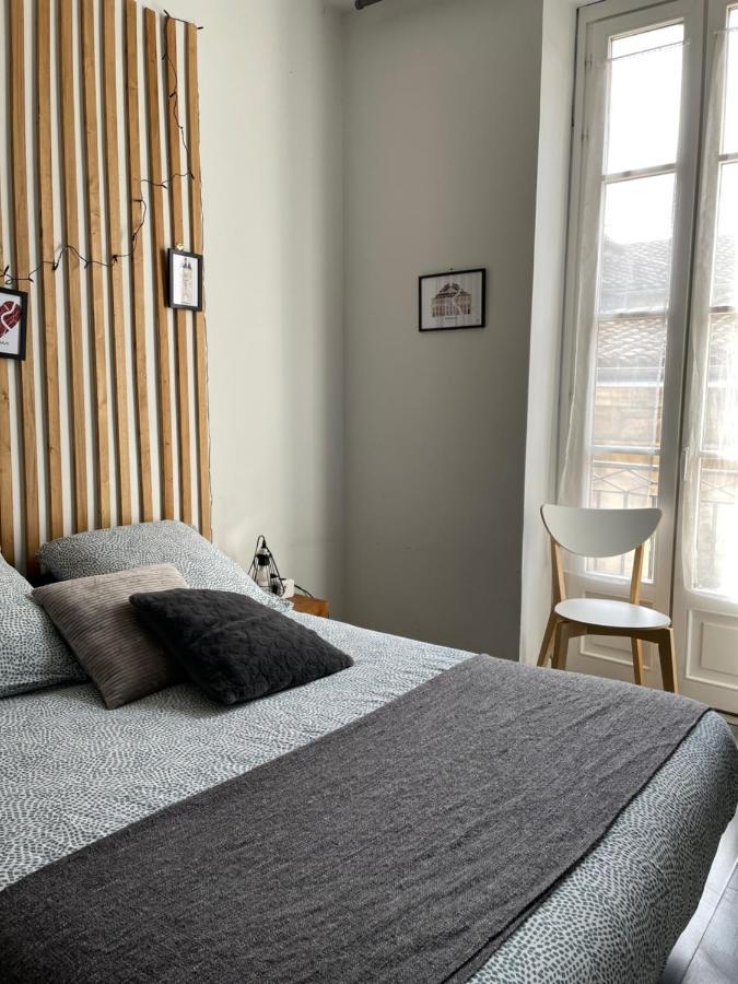 Le Charmant Quai Bourgeois Бордо Экстерьер фото